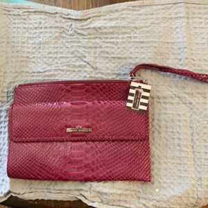 NWT henri bendel snake straight up wristlet
